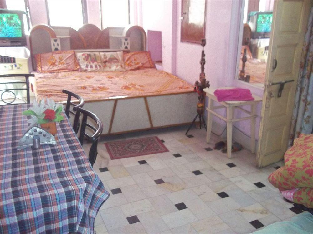Amar Niwas Homestay Guesthouse Джодхпур Экстерьер фото