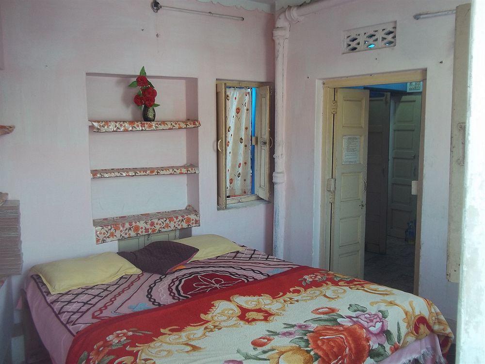 Amar Niwas Homestay Guesthouse Джодхпур Экстерьер фото